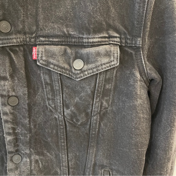 Levi's Denim Sherpa Jacket - Picture 2 of 8